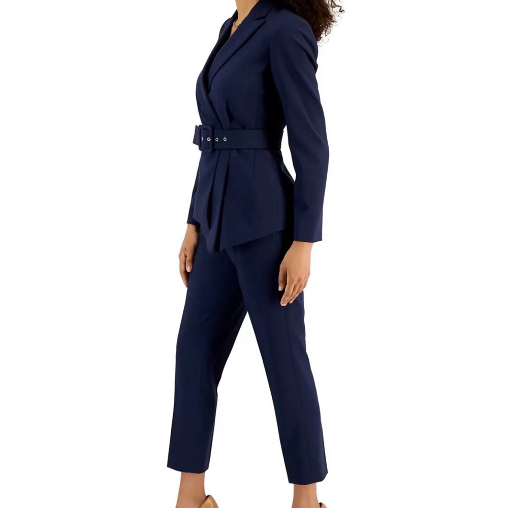 NWT Tahari Women's Dark Navy Belted Pants Suit - Picture 2 of 7